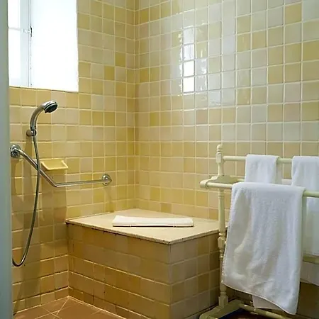 La Figuière 3*